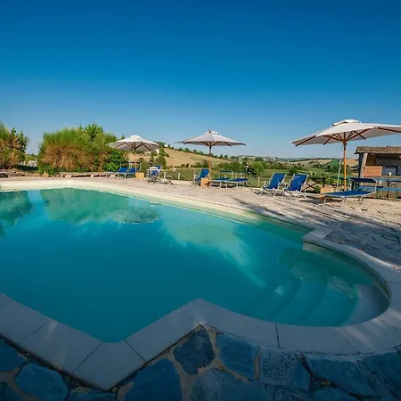 Colle Regnano 컨트리하우스 *