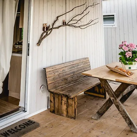 Colle Regnano 컨트리하우스 톨렌티노