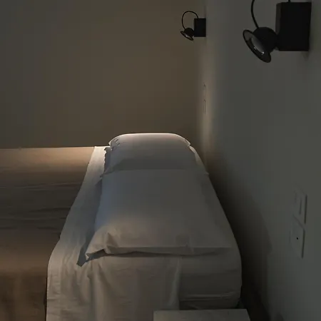 科尔雷尼亚诺酒店 托伦蒂诺